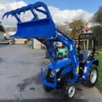 Chargeur SOLIS 2400, avec godet simple 1,20 – SOLIS 20.