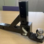 Support d'attelage de remorque avec boule pour tracteur